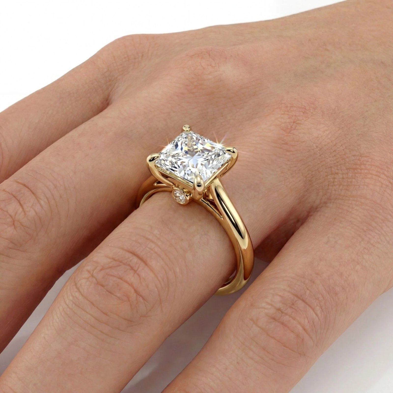 1 Carat PIYAMA IGI Certified Princess Cut Lab-Grown Diamond Ring in Hallmarked Gold